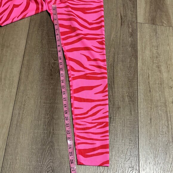 BEACH RIOT Ayla Ribbed High Rise Leggings Size Medium Pink - Picture 10 of 11
